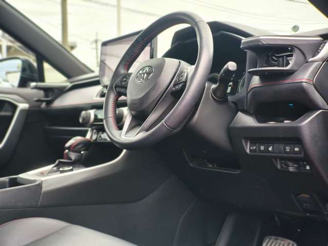 トヨタ ＲＡＶ４　ＰＨＶ ２．５ プラグインハイブリッド Ｚ Ｅ－ＦＯＵＲ ４ＷＤ R5年 (近畿) 99
