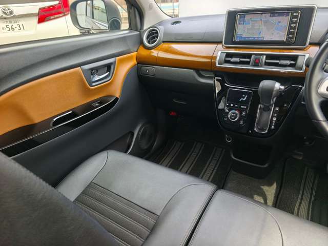 トヨタ ピクシス　ジョイ　Ｆ Ｆ ６６０ Ｇターボ ＳＡＩＩＩ プライムコレクション R3年 (近畿) 99