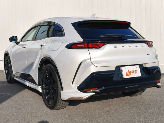 トヨタ クラウン　スポーツ　ハイブリッド ２．５ Ｚ Ｅ－ＦＯＵＲ ４ＷＤ R6年 (近畿) 99
