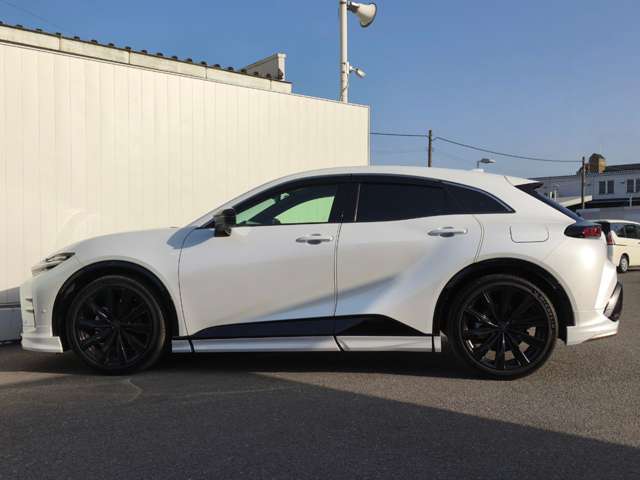 トヨタ クラウン　スポーツ　ハイブリッド ２．５ Ｚ Ｅ－ＦＯＵＲ ４ＷＤ R6年 (近畿) 99