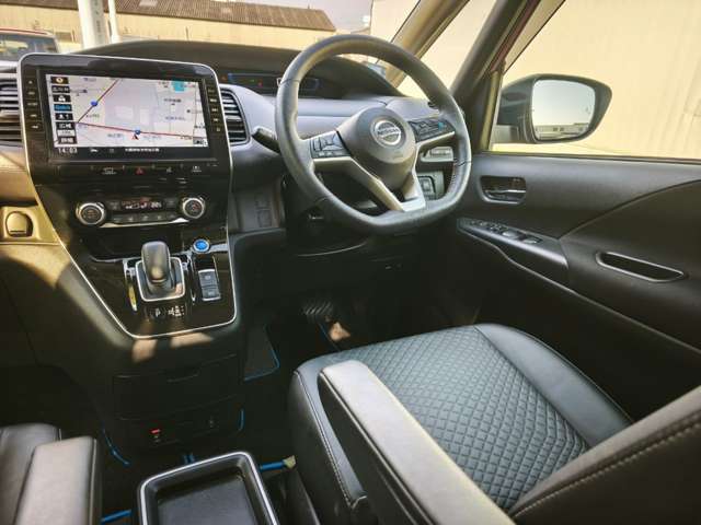 日産 セレナ １．２ Ｅ－ＰＯＷＥＲ ハイウェイスター Ｖ R3年 (近畿) 99