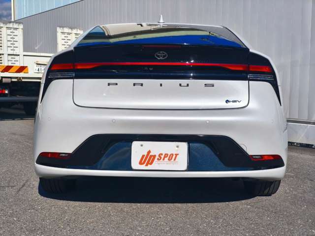 トヨタ プリウス ２．０ Ｚ R5年 (近畿) 99