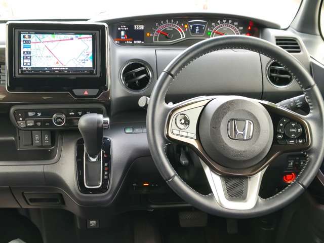 ホンダ Ｎ　ＢＯＸ カスタム ６６０ Ｇ ＥＸ ターボ ホンダセンシング H30年 (近畿) 99