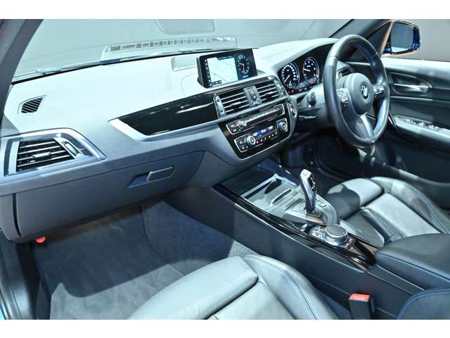 ＢＭＷ １シリーズ １１８ｄ　Ｍスポーツ　エディション　シャドー H30年 (関東) 99
