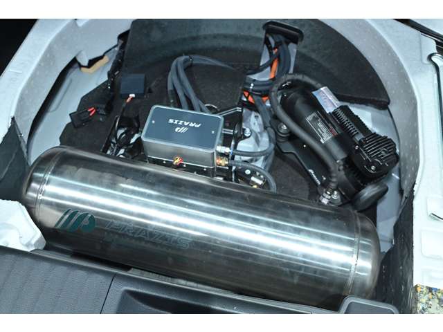 トヨタ プリウス ２．０ Ｚ R5年 (関東) 99