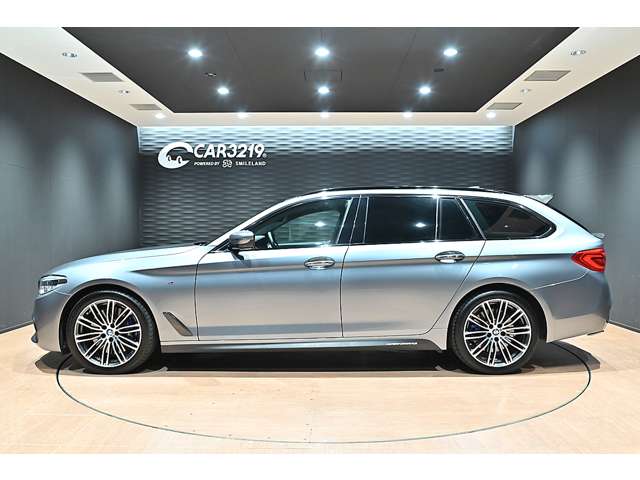 ＢＭＷ ５シリーズ ５４０Ｉ Ｘドライブ Ｍスポーツ ４ＷＤ H29年 (関東) 99
