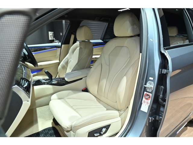 ＢＭＷ ５シリーズ ５４０Ｉ Ｘドライブ Ｍスポーツ ４ＷＤ H29年 (関東) 99