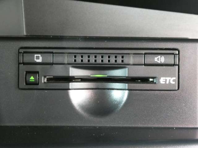 トヨタ エスティマ ２．４ アエラス H25年 (関東) 99