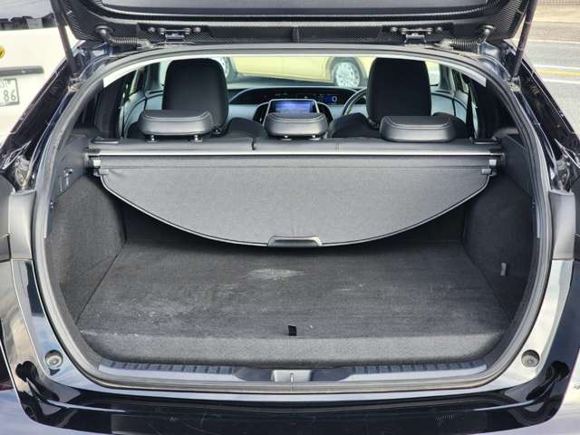 トヨタ プリウスＰＨＶ １．８ Ｓ ナビパッケージ ＧＲ スポーツ R2年 (近畿) 99