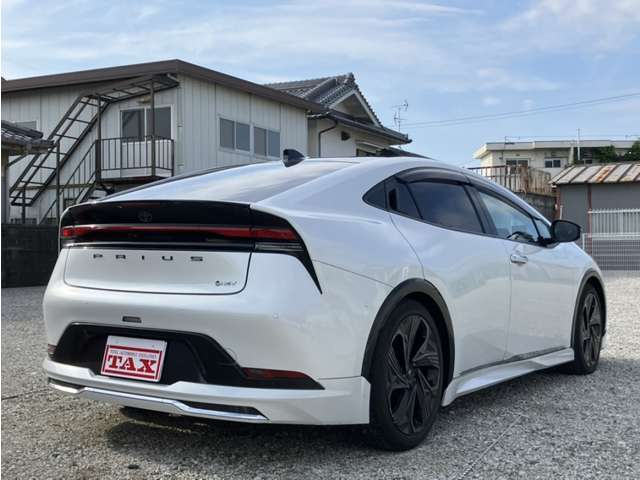 トヨタ プリウス ２．０ Ｚ R5年 (近畿) 99