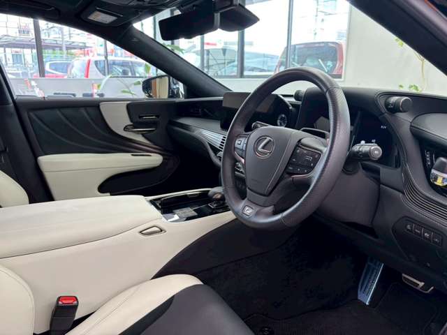 レクサス ＬＳ５００ｈ ５００Ｈ Ｆスポーツ ４ＷＤ R6年 (近畿) 99