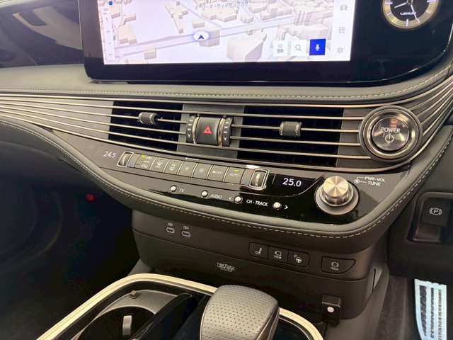 レクサス ＬＳ５００ｈ ５００Ｈ Ｆスポーツ ４ＷＤ R6年 (近畿) 99