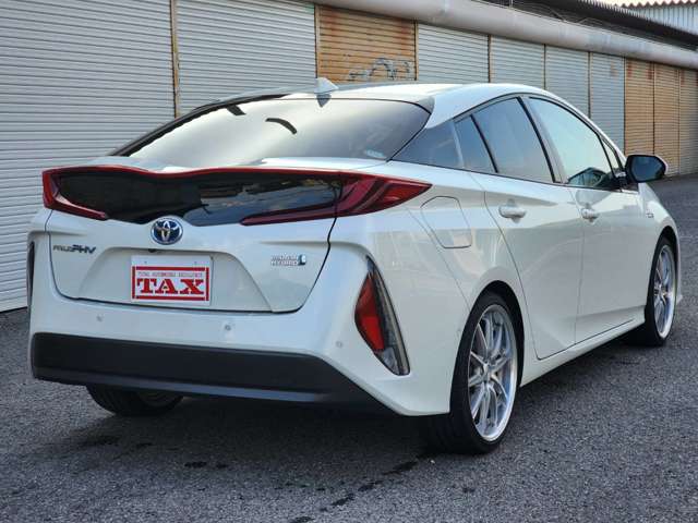 トヨタ プリウスＰＨＶ １．８ Ａ プレミアム H30年 (近畿) 99
