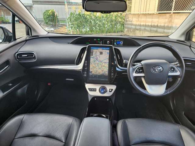トヨタ プリウスＰＨＶ １．８ Ａ プレミアム H30年 (近畿) 99