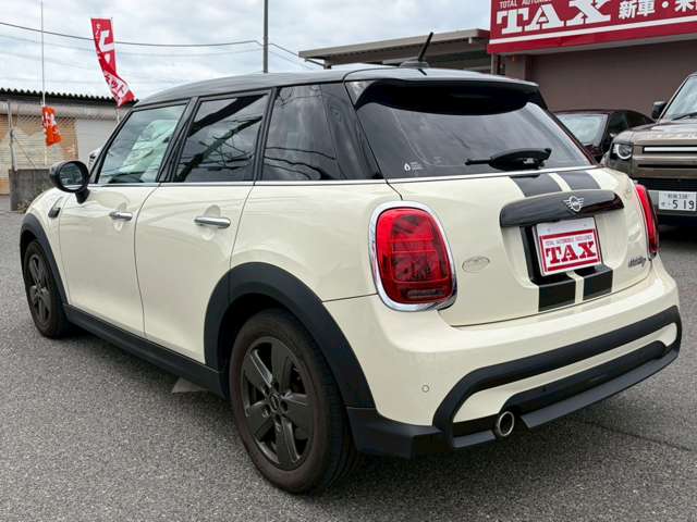 ミニ ミニ クーパーＤ ５ドア ＤＣＴ R3年 (近畿) 99
