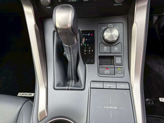 レクサス ＮＸ３００ｈ Ｉパッケージ R1年 (近畿) 99