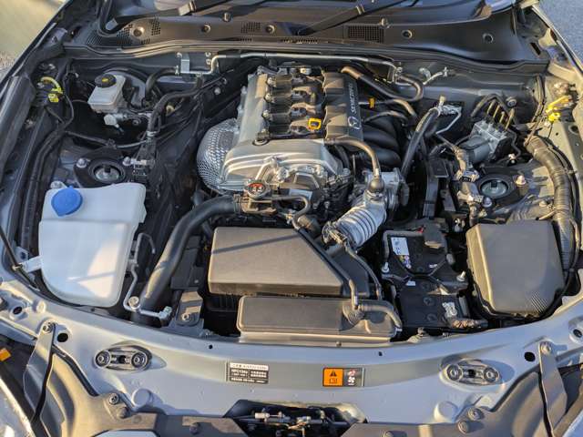 マツダ ロードスター １．５ シルバー トップ R1年 (近畿) 99