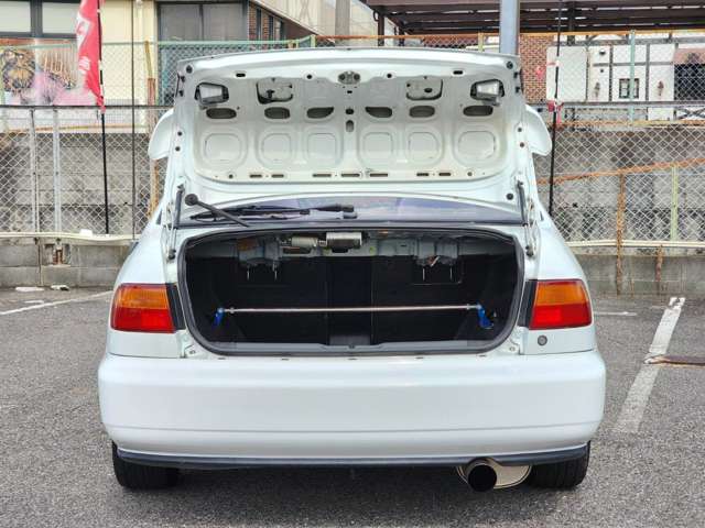 ホンダ シビックフェリオ １．６ ＳＩＲ H4年 (近畿) 99