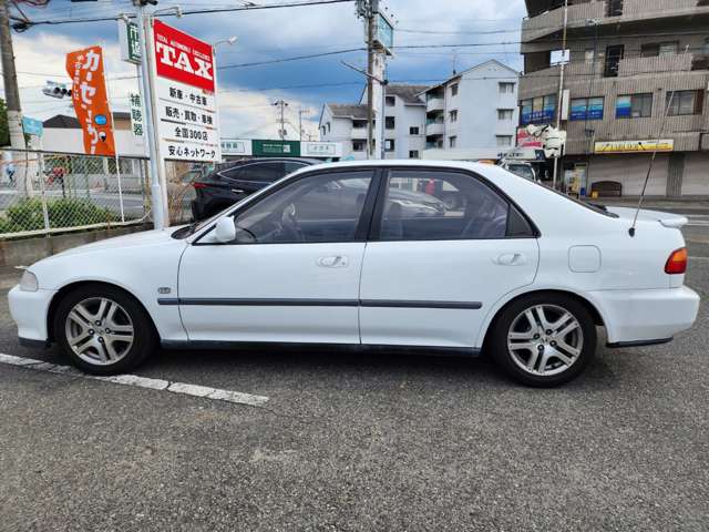 ホンダ シビックフェリオ １．６ ＳＩＲ H4年 (近畿) 99