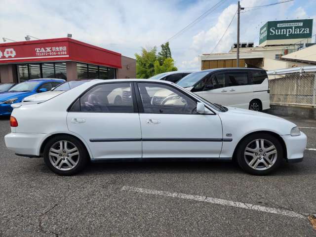 ホンダ シビックフェリオ １．６ ＳＩＲ H4年 (近畿) 99
