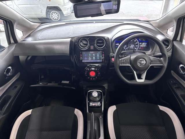 日産 ノート １．２ Ｅ－ＰＯＷＥＲ Ｘ H29年 (四国) 99