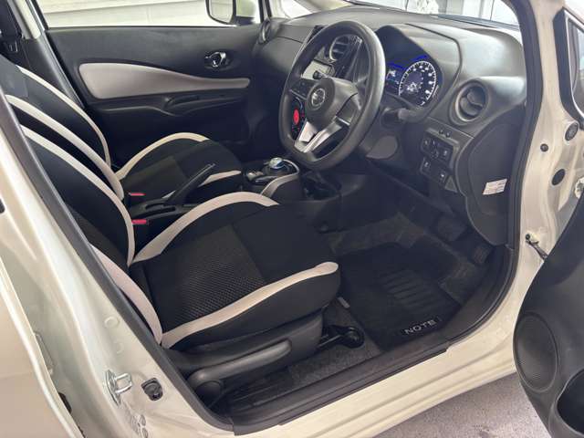 日産 ノート １．２ Ｅ－ＰＯＷＥＲ Ｘ H29年 (四国) 99