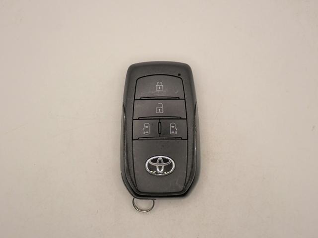 トヨタ ノア ２．０ Ｓ－Ｚ R5年 (近畿) 99