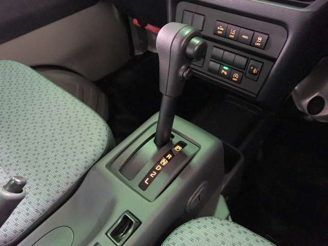 日産 クリッパートラック ６６０ ＤＸ R8年 (近畿) 99
