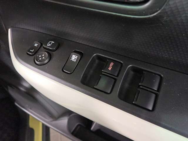 スズキ クロスビー １．０ ハイブリッド ＭＺ H30年 (近畿) 99
