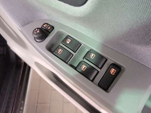 ダイハツ キャスト　スタイル スタイル ６６０ Ｘ リミテッド ＳＡＩＩＩ R2年 (近畿) 99