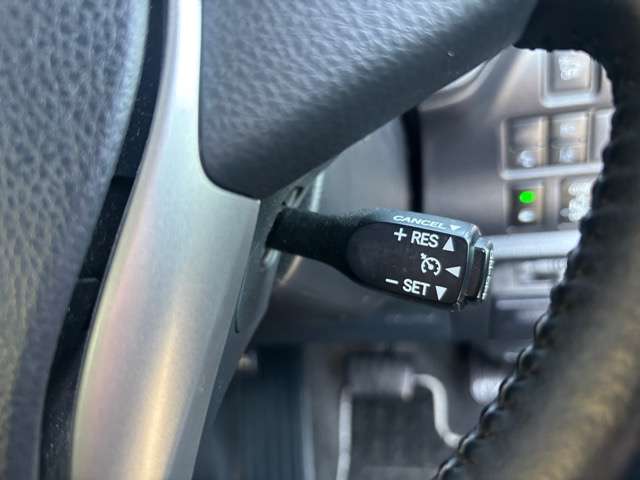 トヨタ ヴォクシー １．８ ハイブリッド ＺＳ 煌 H30年 (中国) 99