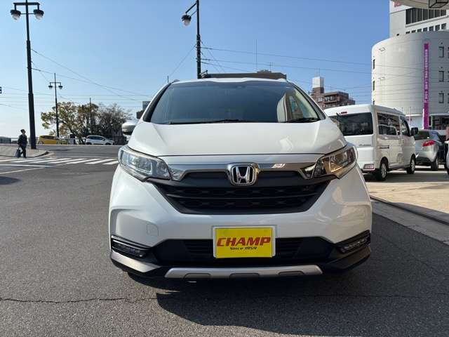 ホンダ フリード １．５ クロスター ホンダセンシング R2年 (中国) 99