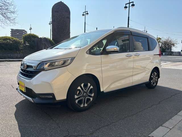 ホンダ フリード １．５ クロスター ホンダセンシング R2年 (中国) 99