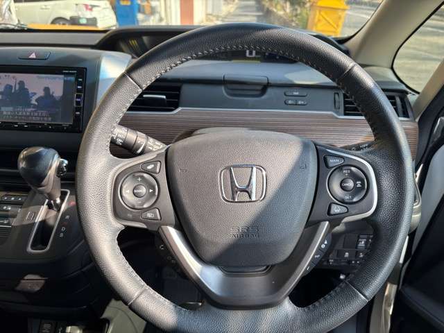 ホンダ フリード １．５ クロスター ホンダセンシング R2年 (中国) 99