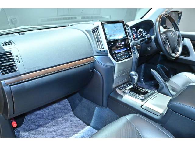 トヨタ ランドクルーザー ４．６ ＡＸ Ｇセレクション ４ＷＤ H30年 (関東) 99