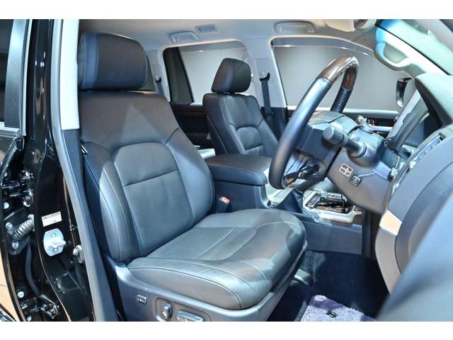 トヨタ ランドクルーザー ４．６ ＡＸ Ｇセレクション ４ＷＤ H30年 (関東) 99