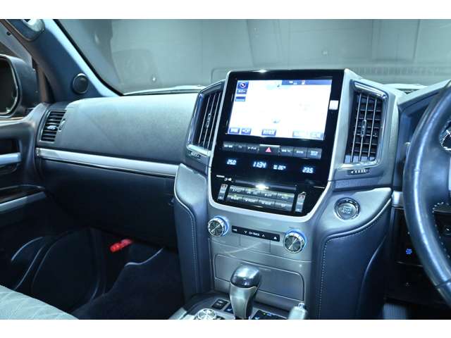 トヨタ ランドクルーザー ４．６ ＺＸ Ｇフロンティア ４ＷＤ H29年 (関東) 99