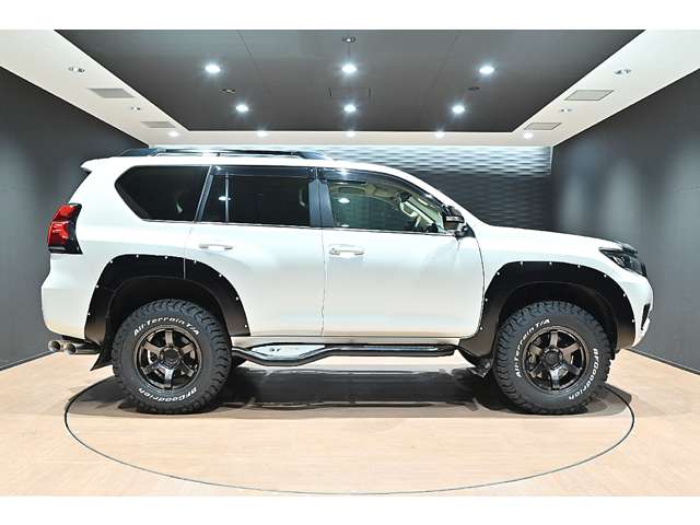 トヨタ ランドクルーザープラド ２．８ ＴＸ Ｌパッケージ マットブラック エディション ディーゼルターボ ４ＷＤ R5年 (関東) 99