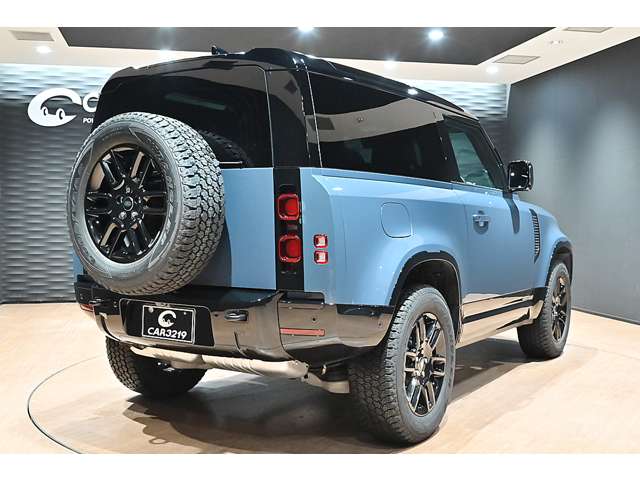 ランドローバー ディフェンダー ９０ Ｘダイナミック ＳＥ ３．０Ｌ Ｄ３００ ディーゼルターボ ４ＷＤ R6年 (関東) 99