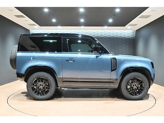 ランドローバー ディフェンダー ９０ Ｘダイナミック ＳＥ ３．０Ｌ Ｄ３００ ディーゼルターボ ４ＷＤ R6年 (関東) 99