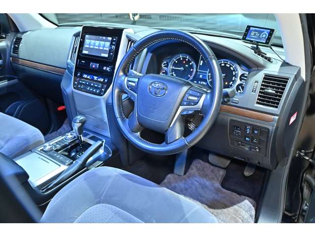 トヨタ ランドクルーザー ４．６ ＡＸ ４ＷＤ H29年 (関東) 99