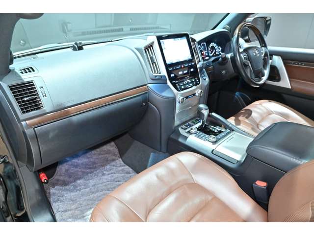 トヨタ ランドクルーザー ４．６ ＺＸ ４ＷＤ H30年 (関東) 99
