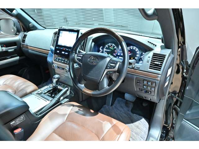 トヨタ ランドクルーザー ４．６ ＺＸ ４ＷＤ H30年 (関東) 99