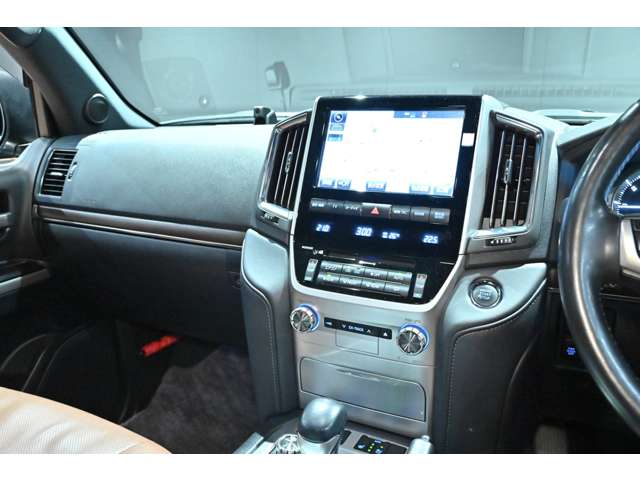 トヨタ ランドクルーザー ４．６ ＺＸ ４ＷＤ H30年 (関東) 99
