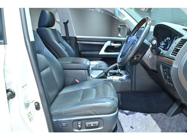 トヨタ ランドクルーザー ４．６ ＡＸ Ｇセレクション ４ＷＤ H28年 (関東) 99