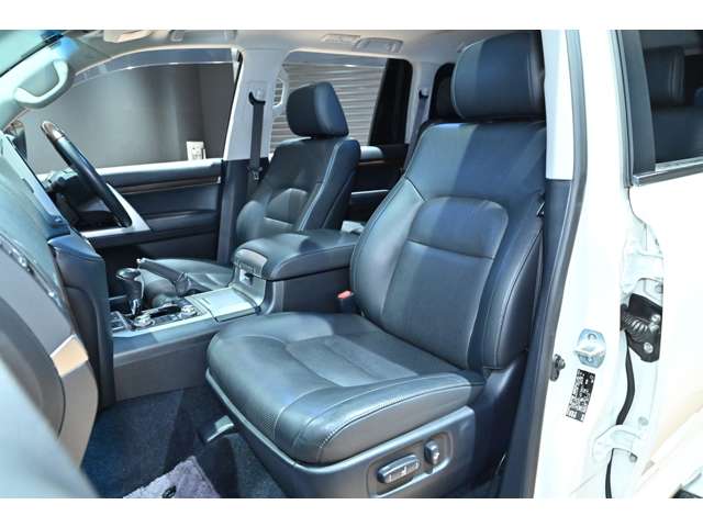 トヨタ ランドクルーザー ４．６ ＡＸ Ｇセレクション ４ＷＤ H28年 (関東) 99
