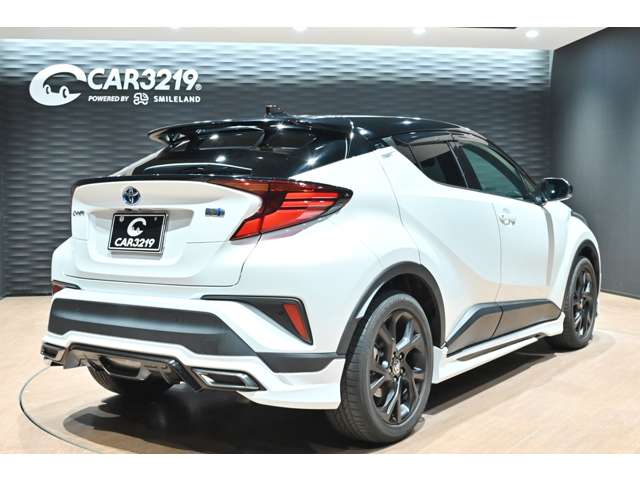 トヨタ Ｃ−ＨＲ ハイブリッド １．８ Ｇ モード ネロ セーフティ プラスＩＩＩ R5年 (関東) 99