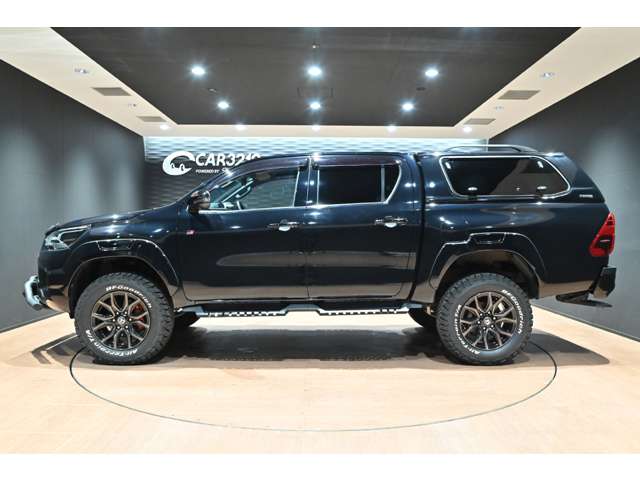トヨタ ハイラックス ２．４ Ｚ ＧＲスポーツ ディーゼルターボ ４ＷＤ R5年 (関東) 99