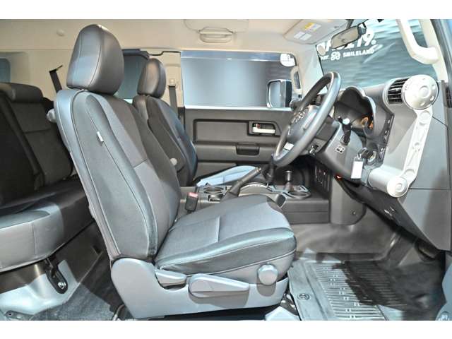 トヨタ ＦＪ　クルーザー ４．０ ４ＷＤ H30年 (関東) 99