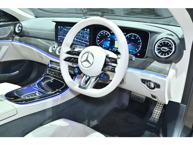 ＡＭＧ ＣＬＳ ＣＬＳ ５３ ４マチックプラス （ＩＳＧ搭載モデル） ４ＷＤ R4年 (関東) 99
